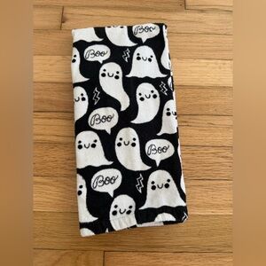 Halloween Black & White Ghosts Boo Lightening Bolts Cotton Hand Towel